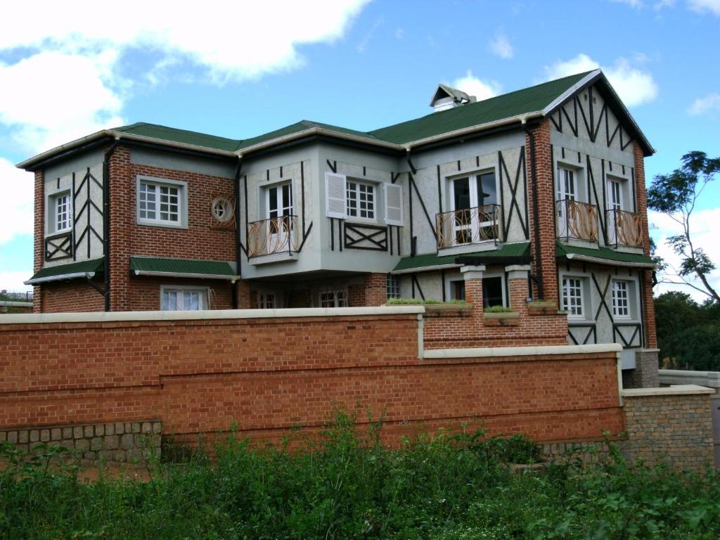 Appartements D'Hotes Marciloui Анцирабе Экстерьер фото